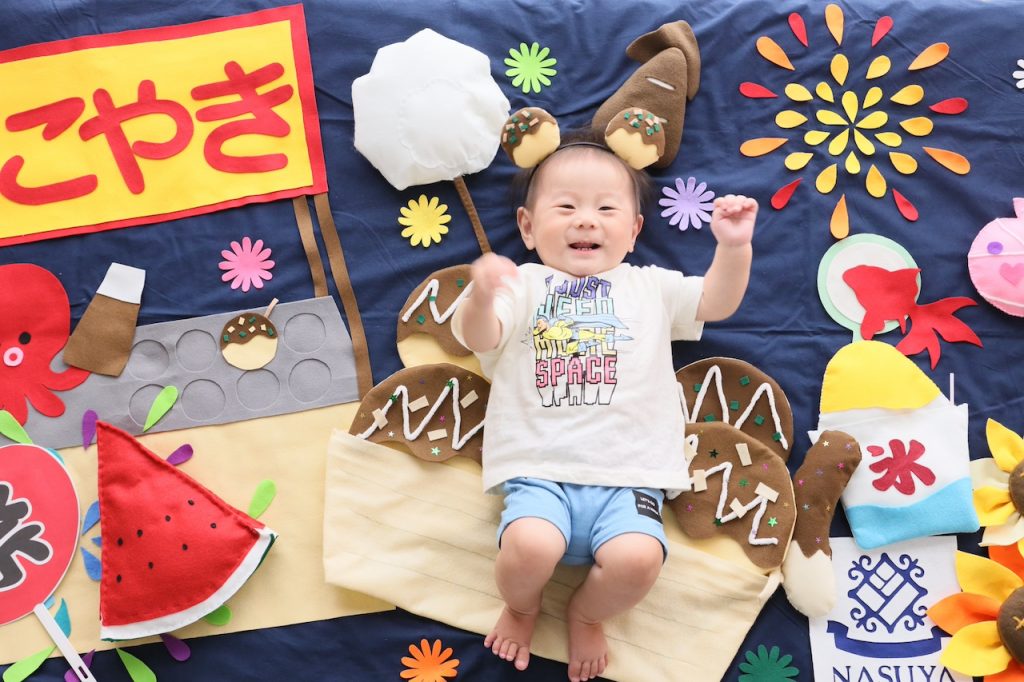7月のベビーアート🐙✨赤ちゃんの成長を可愛く写真に!